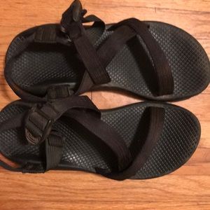 Women’s Chacos size 8